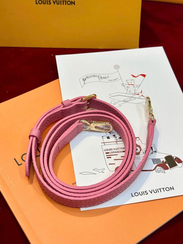 Túi Xách Louis Vuitton Siêu Cấp LV Capucines BB Nữ Màu Hồng Phấn 21cm (2)