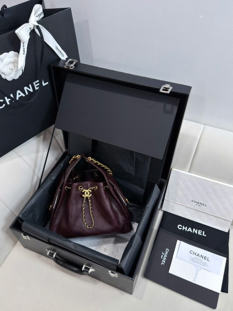 Túi Xách Nữ Chanel Jennie Màu Đỏ Đậm Dáng Hobo Like Auth 26cm (1)