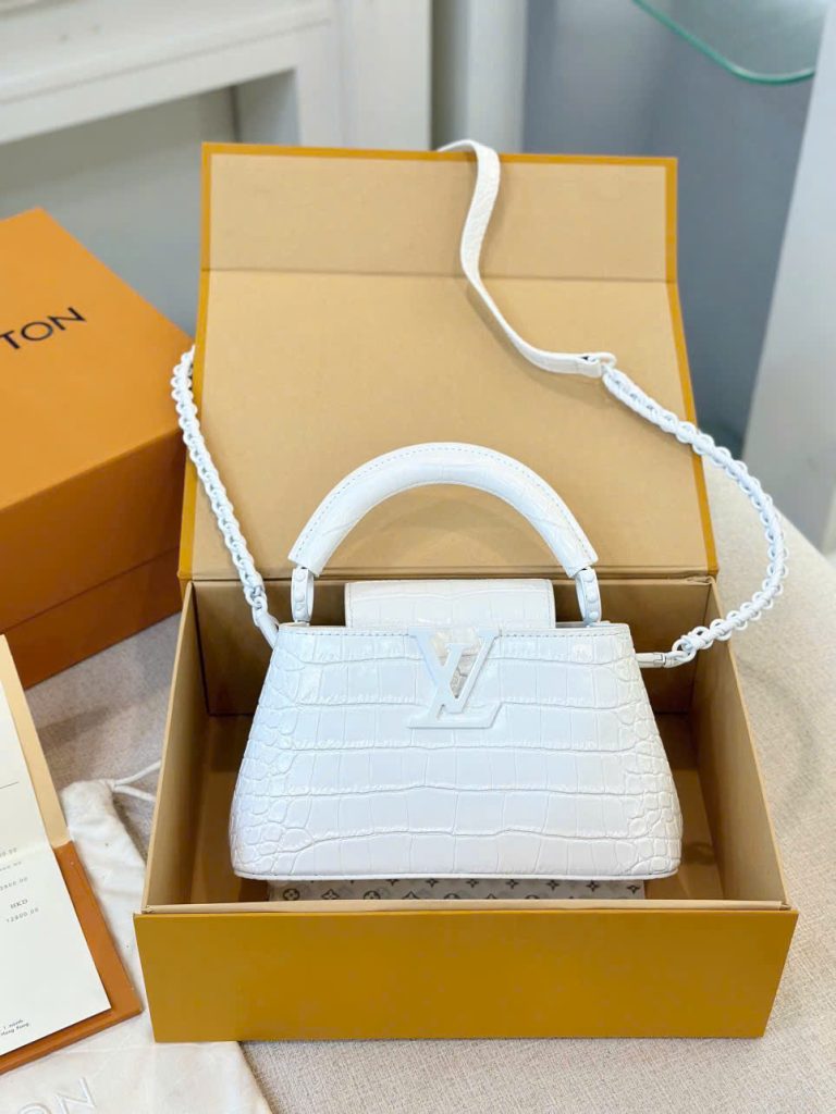 Túi Xách Nữ Louis Vuitton LV Capucines Like Auth Màu Trắng Vân Cá Sấu 22x12x8cm (2)