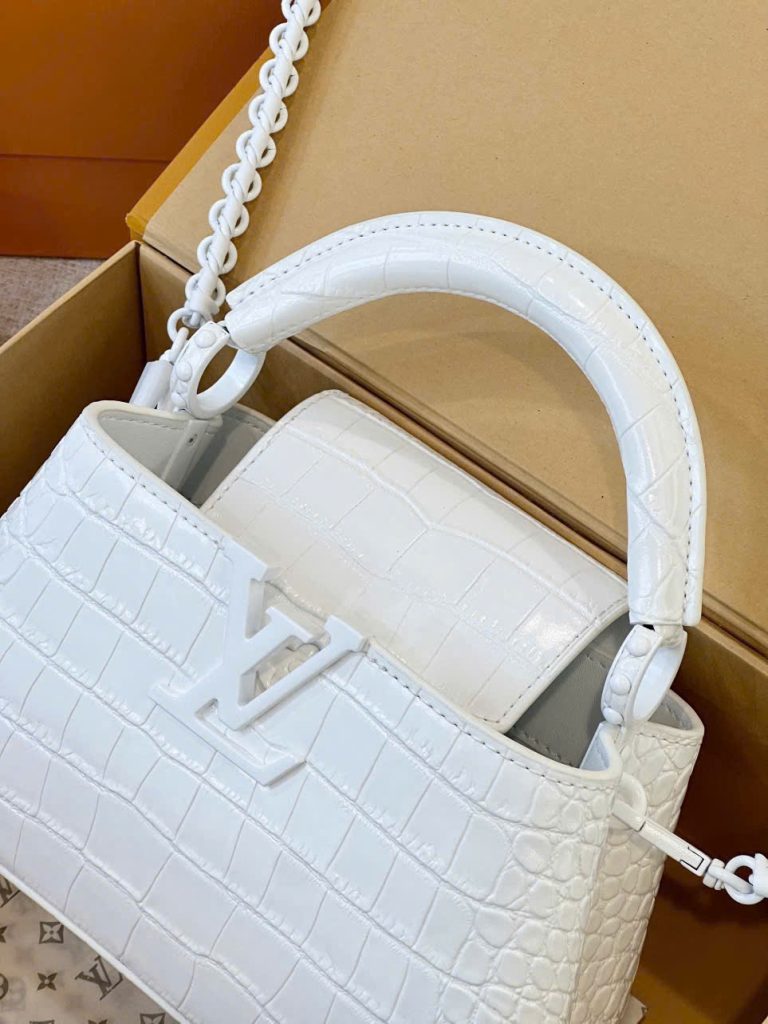 Túi Xách Nữ Louis Vuitton LV Capucines Like Auth Màu Trắng Vân Cá Sấu 22x12x8cm (2)