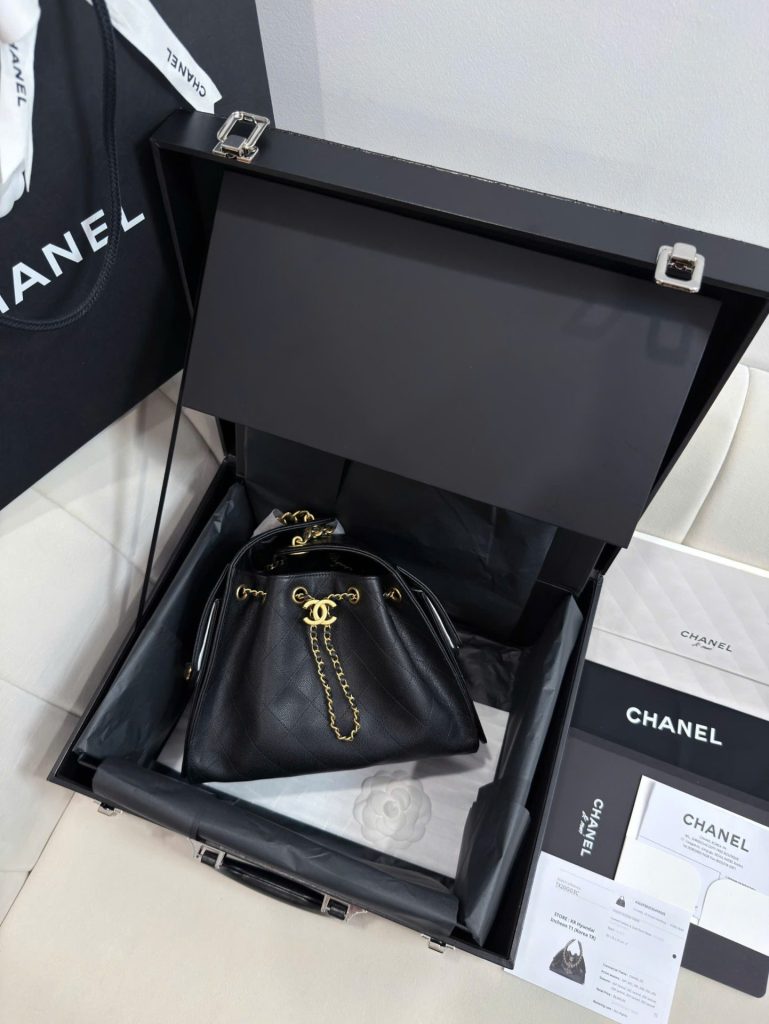 Túi Xách Nữ Siêu Cấp Chanel Jennie Màu Đen Dáng Hobo 26cm (2)