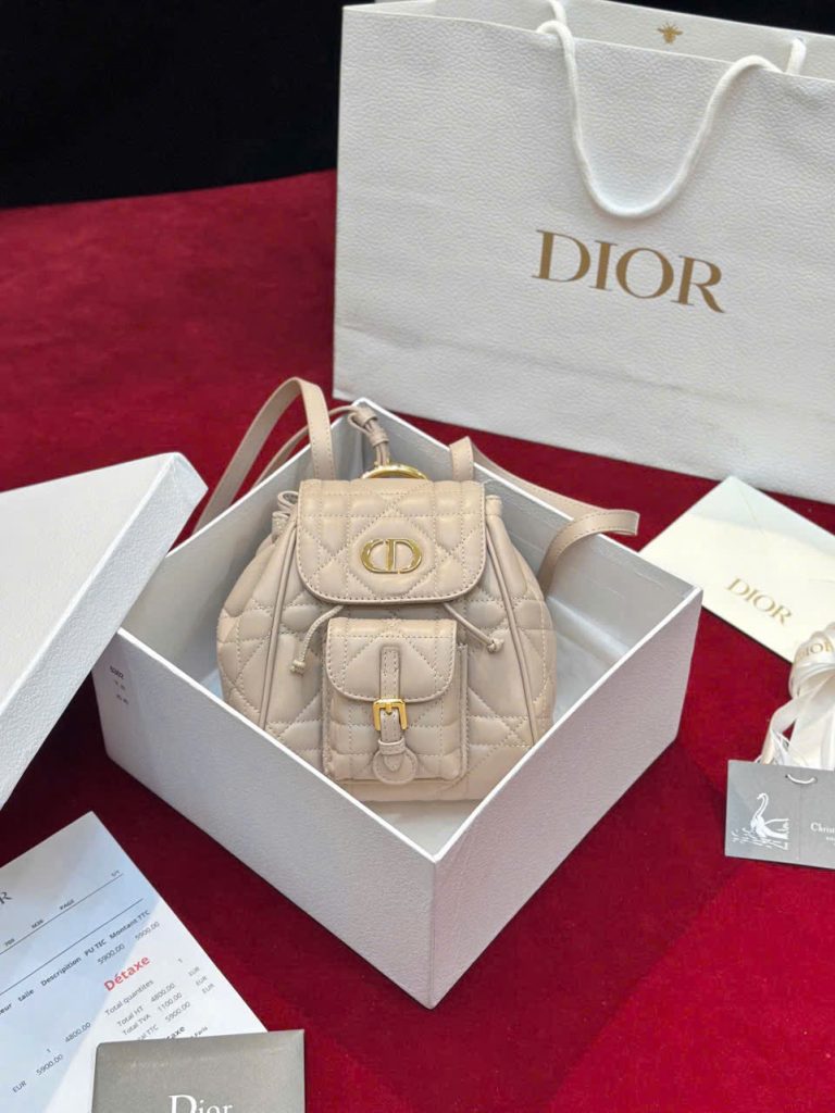 Ba Lô Dior Caro Mini Màu Hồng Nhạt Siêu Cấp 18cm (2)