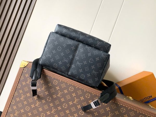 Ba Lô Louis Vuitton LV Discovery PM Siêu Cấp Họa Tiết Monogram Màu Xám 29x38x20cm (2)