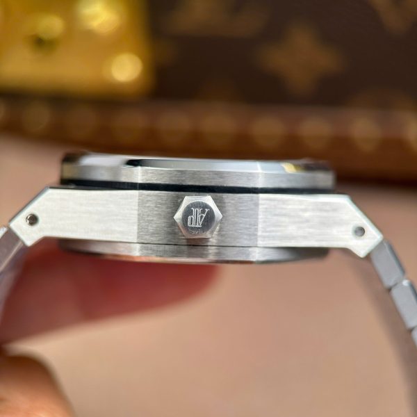 Đồng Hồ Audemars Piguet Replica 11 Royal Oak Tourbillon 26735 Mặt Skeleton 41mm (2)