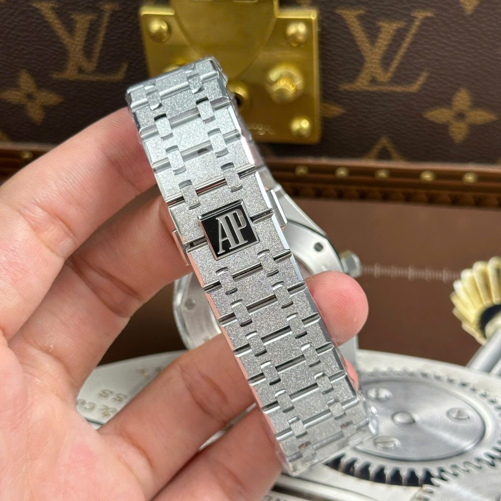 Đồng Hồ Audemars Piguet Royal Oak 15410 Frosted Replica 11 Mặt Xám Máy Cơ Thụy Sỹ Nhà Máy APS 41mm (2)