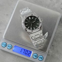 Đồng Hồ Audemars Piguet Royal Oak 15510ST Chế Tác Mặt Xanh Lá Cây Viền Đính Moissanite 41mm (2)