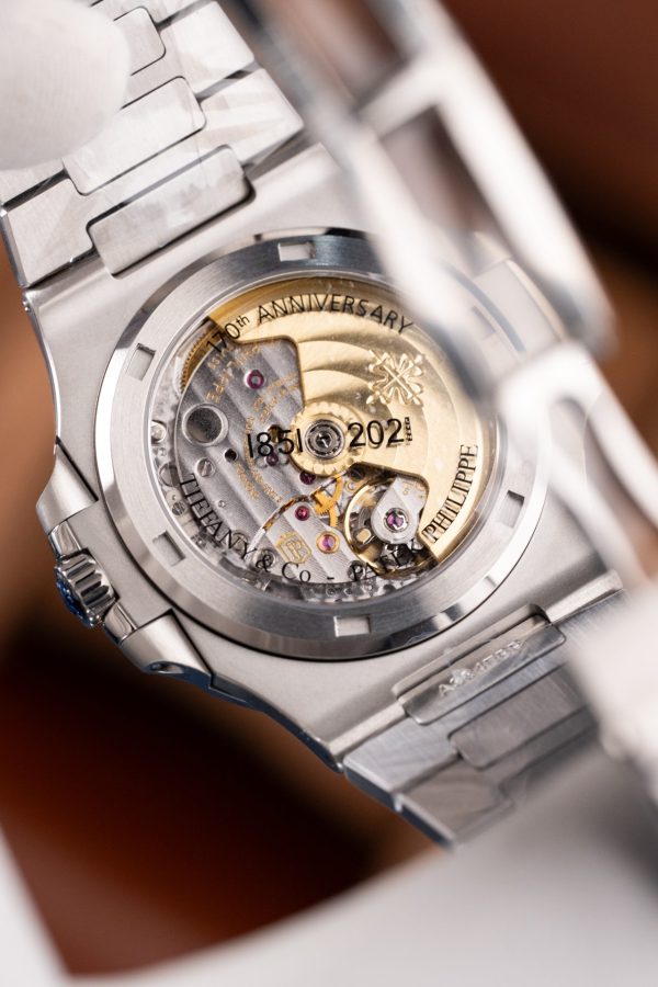 Đồng Hồ Patek Philippe Nautilus 5711 Chế Tác Mặt Tiffany Máy Khắc Nhà Máy BBF 40mm (1)