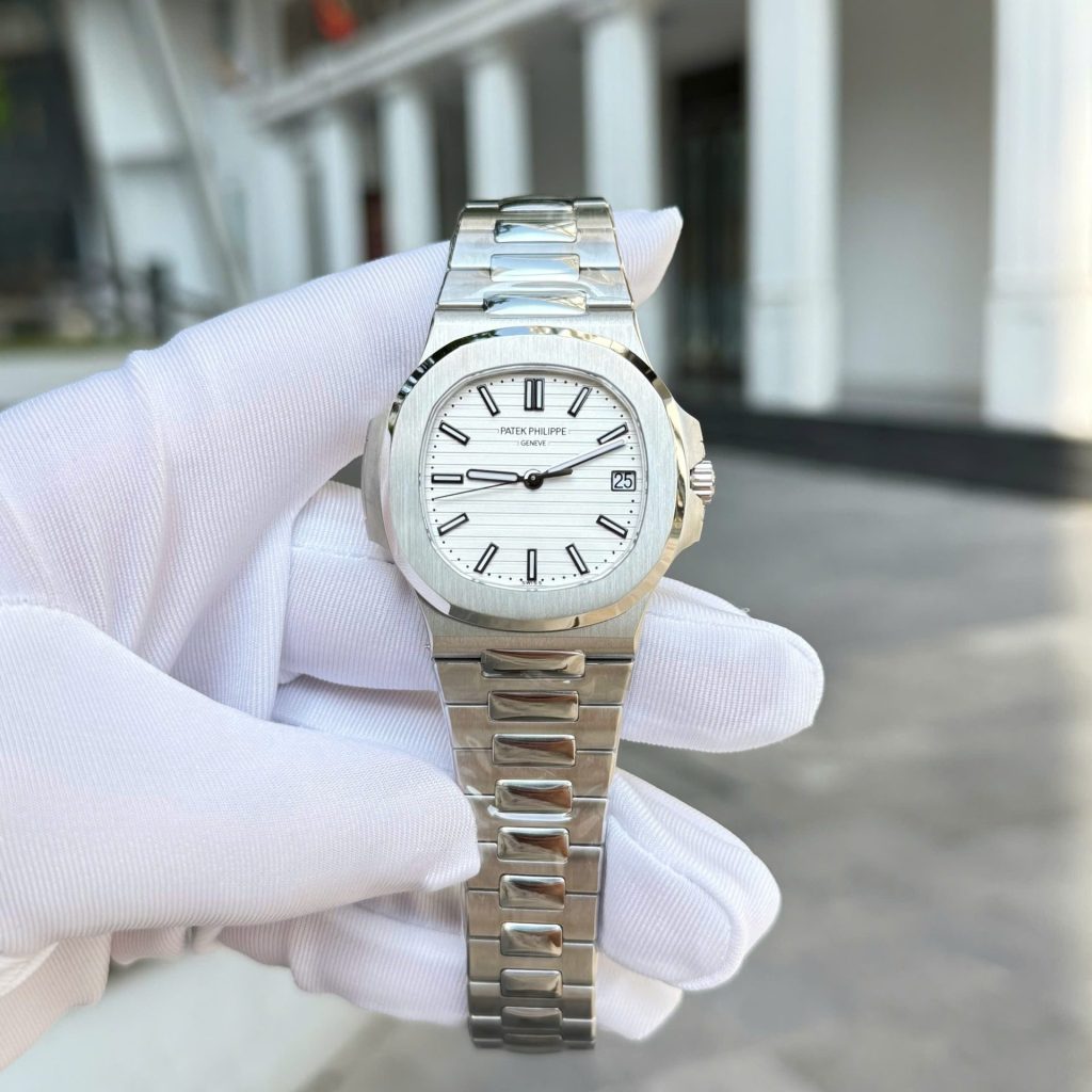 Đồng Hồ Patek Philippe Nautilus 5711 Chế Tác Mặt Trắng Máy Khắc Nhà Máy BBF 40mm (2)