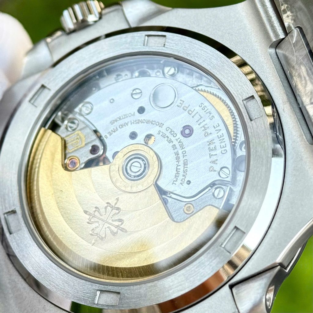 Đồng Hồ Patek Philippe Nautilus 5711 Chế Tác Mặt Trắng Máy Khắc Nhà Máy BBF 40mm (2)