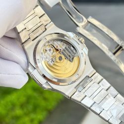 Đồng Hồ Patek Philippe Nautilus 5711 Chế Tác Mặt Trắng Máy Khắc Nhà Máy BBF 40mm (2)
