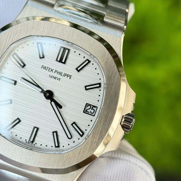 Đồng Hồ Patek Philippe Nautilus 5711 Chế Tác Mặt Trắng Máy Khắc Nhà Máy BBF 40mm (2)