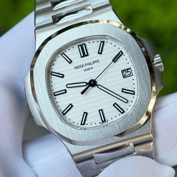 Đồng Hồ Patek Philippe Nautilus 5711 Chế Tác Mặt Trắng Máy Khắc Nhà Máy BBF 40mm (2)
