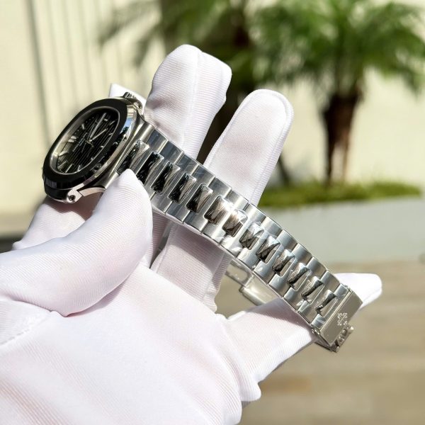 Đồng Hồ Patek Philippe Nautilus 5711 Rep Cao Cấp Mặt Xanh Lá Cây Máy Khắc Nhà Máy BBF 40mm (2)