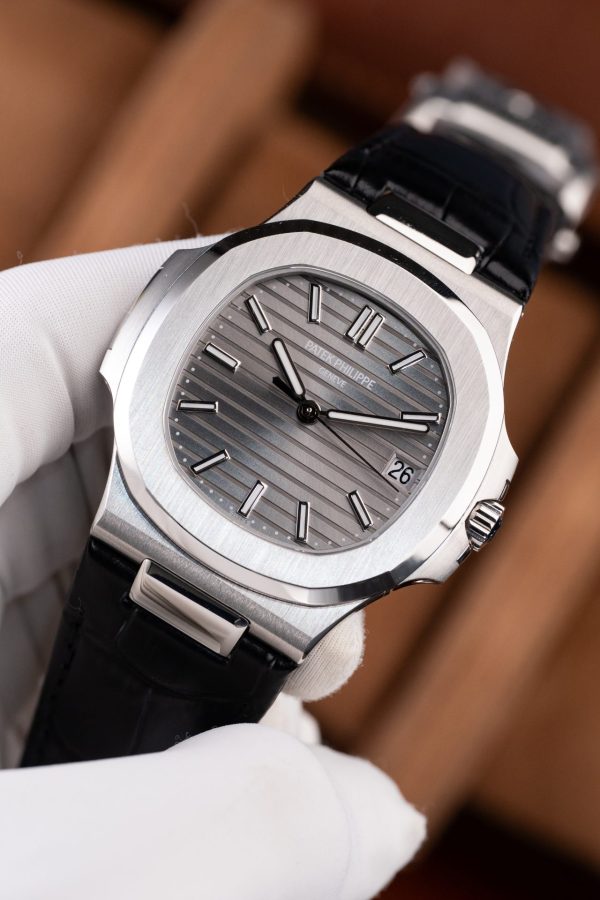Đồng Hồ Patek Philippe Nautilus 5711 Replica 11 Mặt Xám Dây Da Tinh Chỉnh Xưởng BBF 40mm (2)