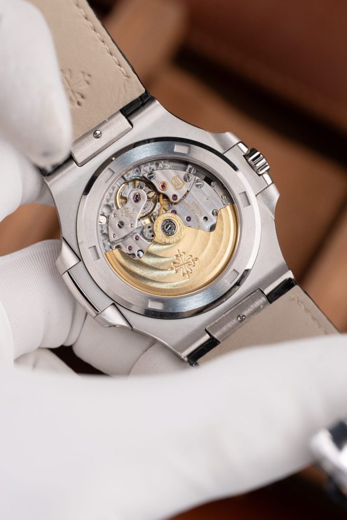 Đồng Hồ Patek Philippe Nautilus 5711 Replica 11 Mặt Xám Dây Da Tinh Chỉnh Xưởng BBF 40mm (2)