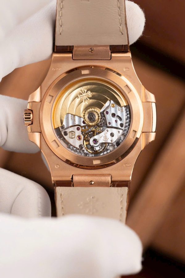 Đồng Hồ Patek Philippe Nautilus 5711R Chế Tác Mặt Xám Dây Da Máy Khắc Xưởng BBF 40mm (2)