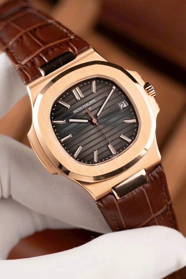 Đồng Hồ Patek Philippe Nautilus 5711R Chế Tác Mặt Xám Dây Da Máy Khắc Xưởng BBF 40mm (2)