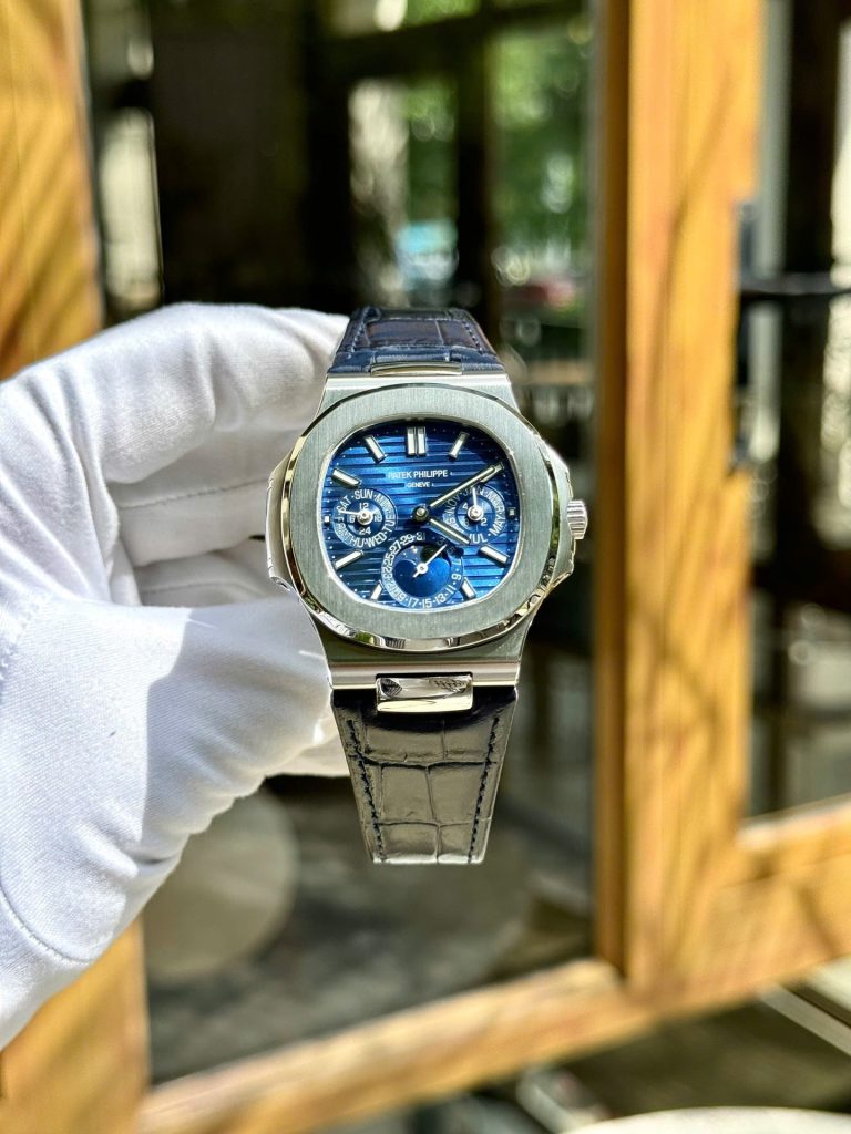 Đồng Hồ Patek Philippe Nautilus 5740G Rep 11 Cao Cấp Nhất Mặt Xanh Blue Xưởng TWS 40mm (7)