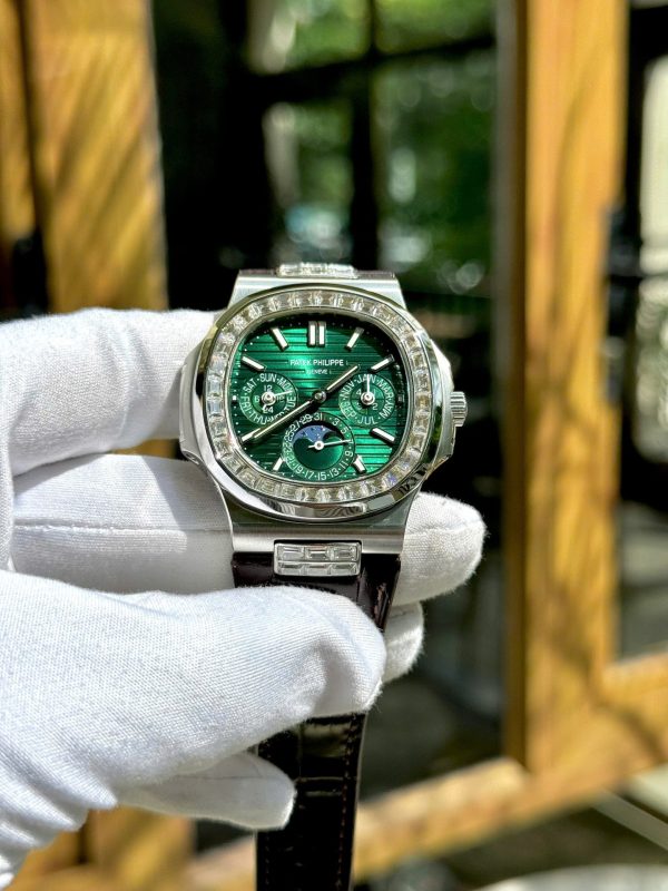 Đồng Hồ Patek Philippe Nautilus 5740G Rep 11 Cao Cấp Nhất Mặt Xanh Lá Xưởng TWS 40mm (9)