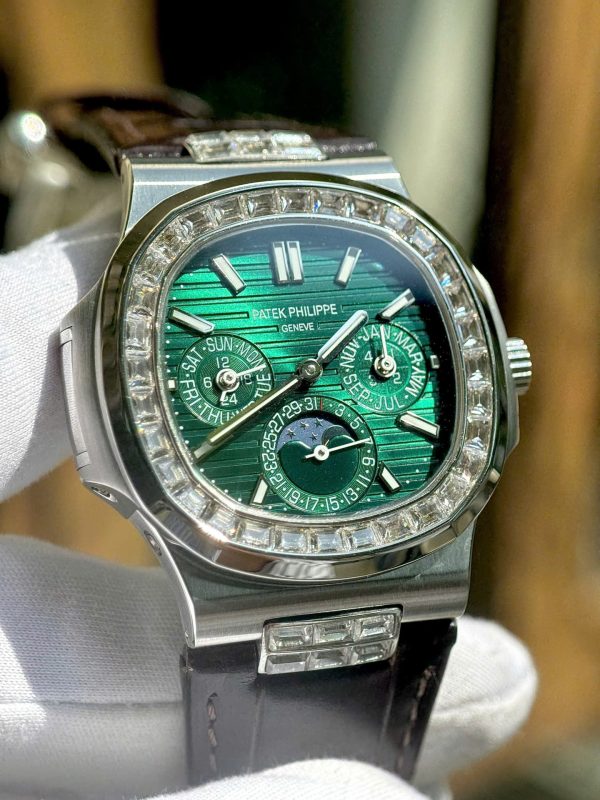 Đồng Hồ Patek Philippe Nautilus 5740G Rep 11 Cao Cấp Nhất Mặt Xanh Lá Xưởng TWS 40mm (9)