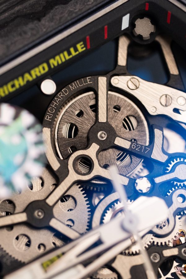 Đồng Hồ Richard Mille Rm35-02 Màu Trắng Rep 11 Vỏ Carbon Siêu Nhẹ Nhà Máy ZF 44mm (1)