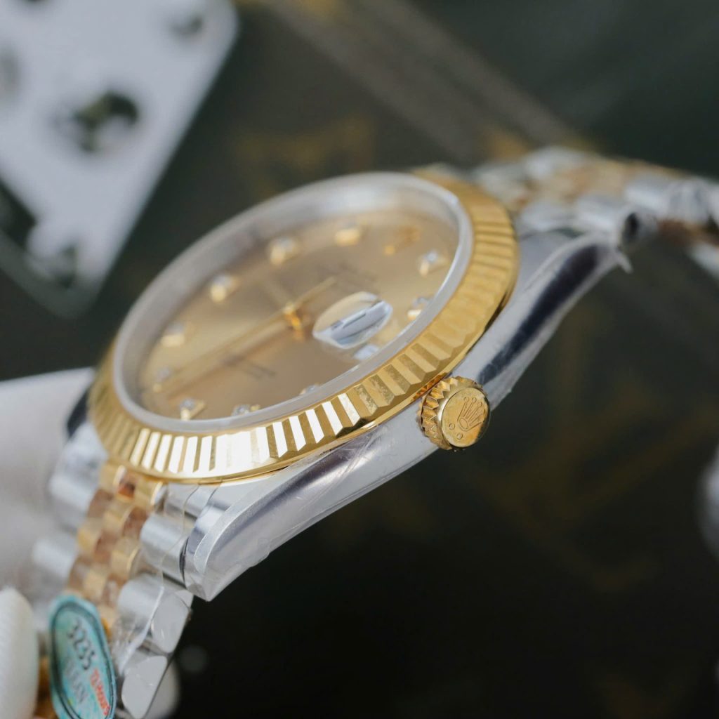 Đồng Hồ Rolex DateJust Rep 11 Mặt Vàng Cọc Số Đính Kim Cương Moissanite Xưởng Clean 41mm (2)