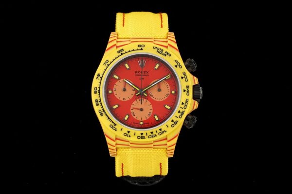 Đồng Hồ Rolex Daytona Diw Carbo Quartz Fiber Volcano Replica Cao Cấp 40mm (3)