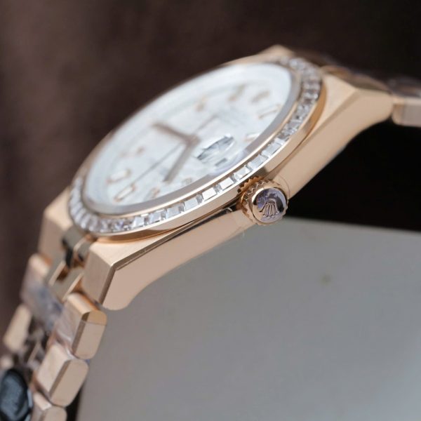 Đồng Hồ Rolex Land-Dweller 127334 Chế Tác Mặt Trắng Họa Tiết Tổ Ong Đính Đá Baguette 40mm (2)