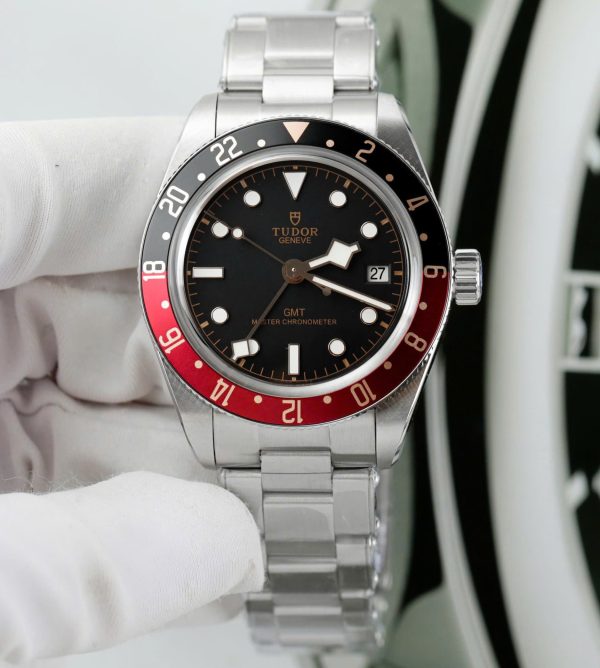 Đồng Hồ Tudor Replica 11 Black Bay GMT Nam Máy Cơ Thụy Sỹ Nhà Máy ZF 39mm (2)