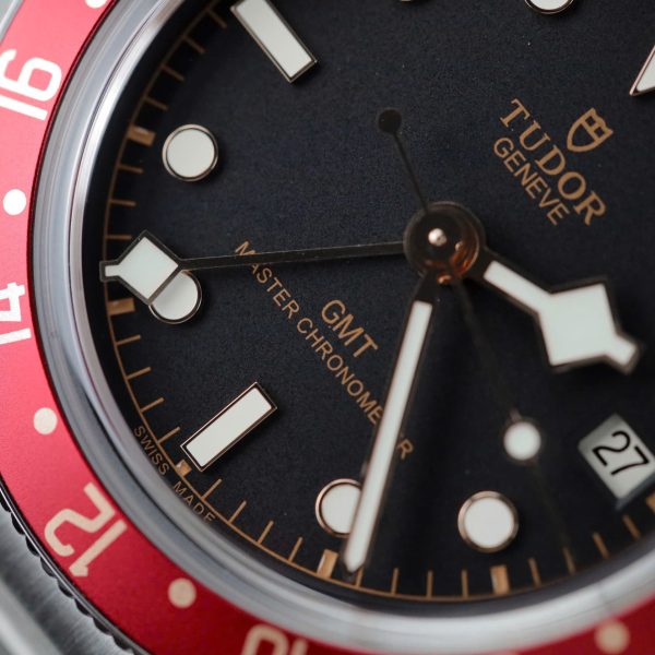Đồng Hồ Tudor Replica 11 Black Bay GMT Nam Máy Cơ Thụy Sỹ Nhà Máy ZF 39mm (2)