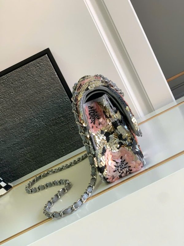 Túi Xách Chanel Classic Siêu Cấp Đính Cườm Họa Tiết Hoa Hồng 25cm (2)