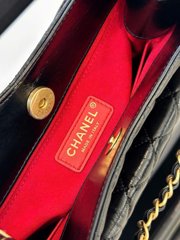 Túi Xách Chanel Hobo Siêu Cấp Nữ Màu Đen Khóa Vàng 22cm (2)