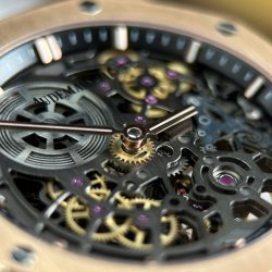 Đồng Hồ Audemars Piguet Rep Cao Cấp Royal Oak Jumbo Extra-thin Openworked 16204 Mặt Lộ Cơ Mạ Vàng Hồng Xưởng ZF 39mm (2)