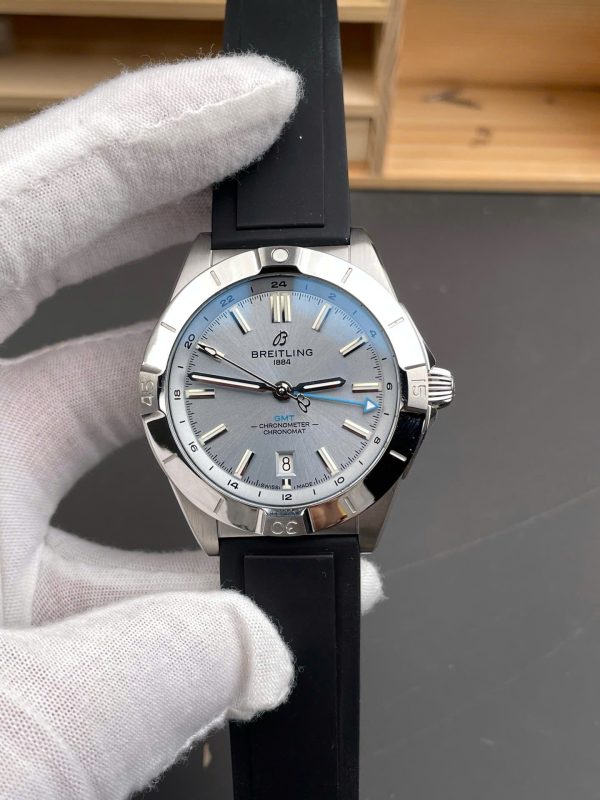 Đồng Hồ Breitling Chronomat P32398101C1S1 Replica 11 Mặt Xám Dây Cao Su 40mm (2)