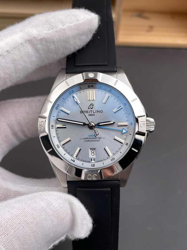 Đồng Hồ Breitling Chronomat P32398101C1S1 Replica 11 Mặt Xám Dây Cao Su 40mm (2)