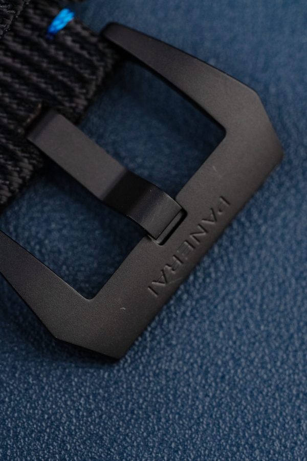 Đồng Hồ Panerai Luminor GMT PAM1176 Replica 11 Vỏ Carbon Dây Vải Nato Xưởng VS 44mm (1)