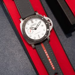 Đồng Hồ Panerai Replica 11 Submersible Luna Rossa PAM1579 Máy Cơ Thụy Sỹ Xưởng VS 42mm (2)