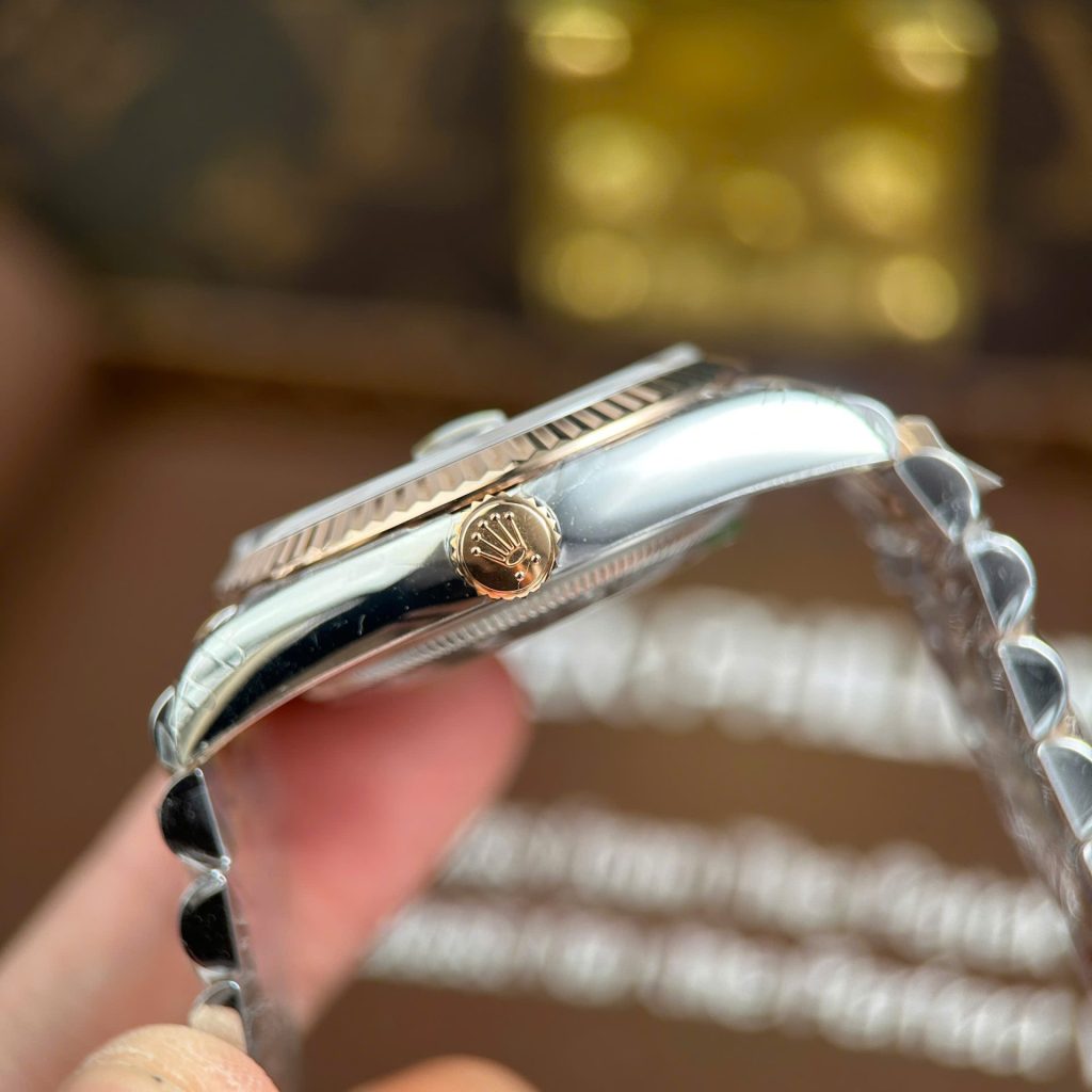 Đồng Hồ Rolex DateJust 126231 Chế Tác Mặt Trắng Họa Tiết Nếp Gấp Nhà Máy VS 36mm (2)
