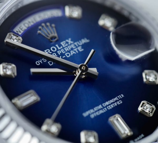 Đồng Hồ Rolex Day-Date 128239 Replica 11 Mặt Xanh Ombre Trọng Lượng ~157 Gram Xưởng QF 36mm (1)