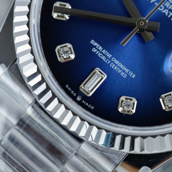 Đồng Hồ Rolex Day-Date 128239 Replica 11 Mặt Xanh Ombre Trọng Lượng ~157 Gram Xưởng QF 36mm (1)