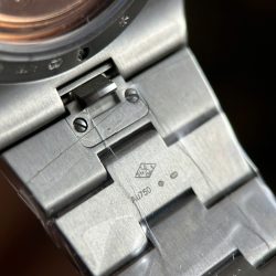 Đồng Hồ Vacheron Constantin Overseas Ultra-Thin 2000V Chế Tác Mặt Trắng Máy Cơ Thụy Sỹ Xưởng 8F 40mm (2)