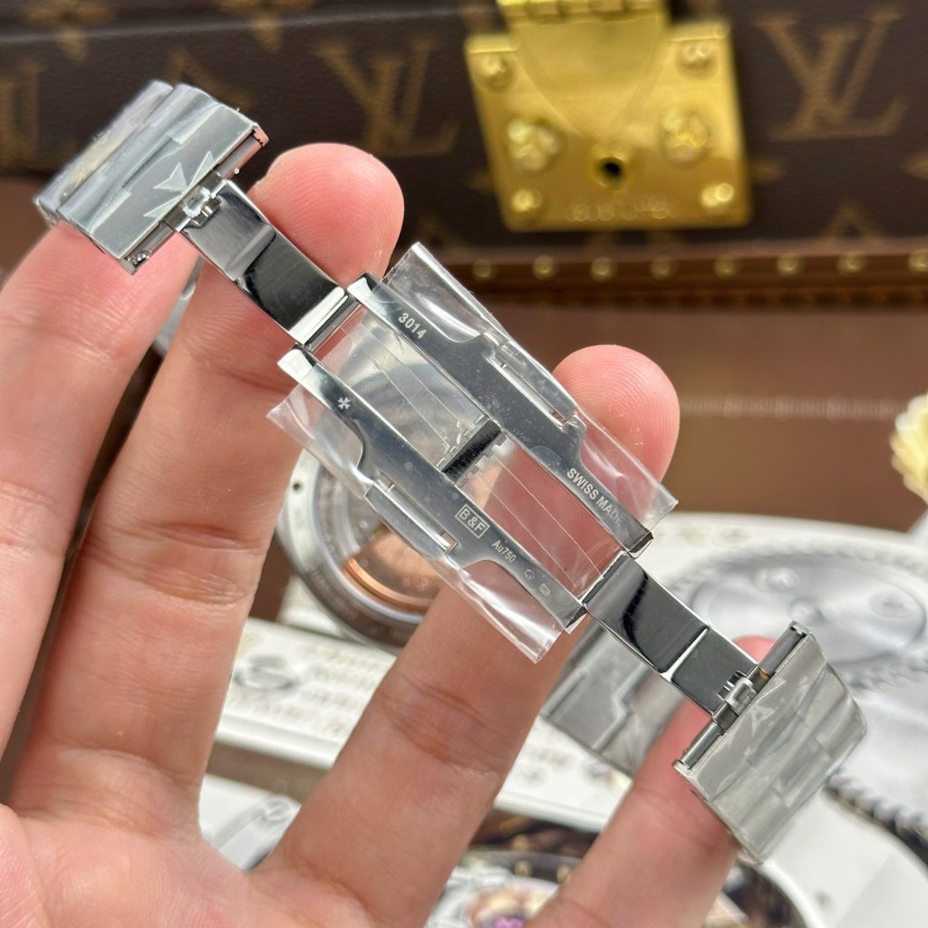 Đồng Hồ Vacheron Constantin Overseas Ultra-Thin 2000V Replica 11 Mặt Xám Máy Cơ Thụy Sỹ Xưởng 8F 40mm (2)