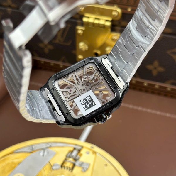 Đồng Hồ Cartier Santos Replica 11 Mặt Lộ Cơ Viền Đen Dây Kim Loại 39 (2)