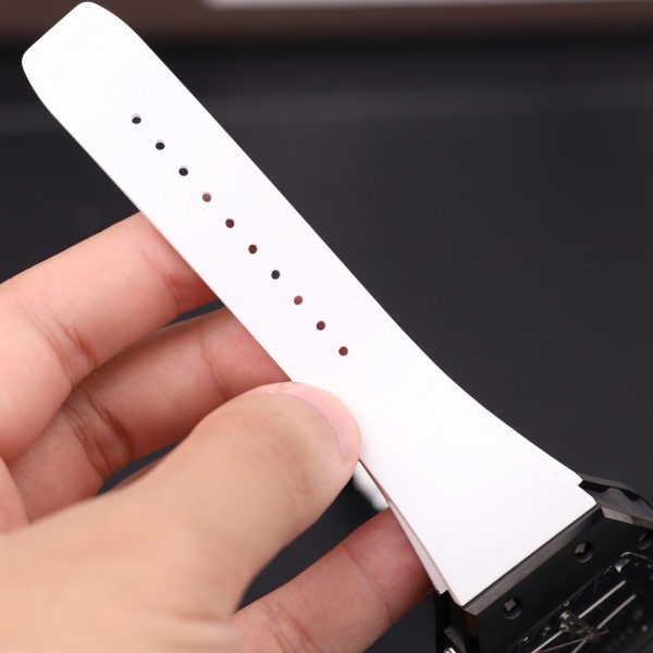 Đồng Hồ Richard Mille RM61-01 Chế Tác Vỏ Gốm Đen Dây Cao Su 50.2x42.7mm (2)
