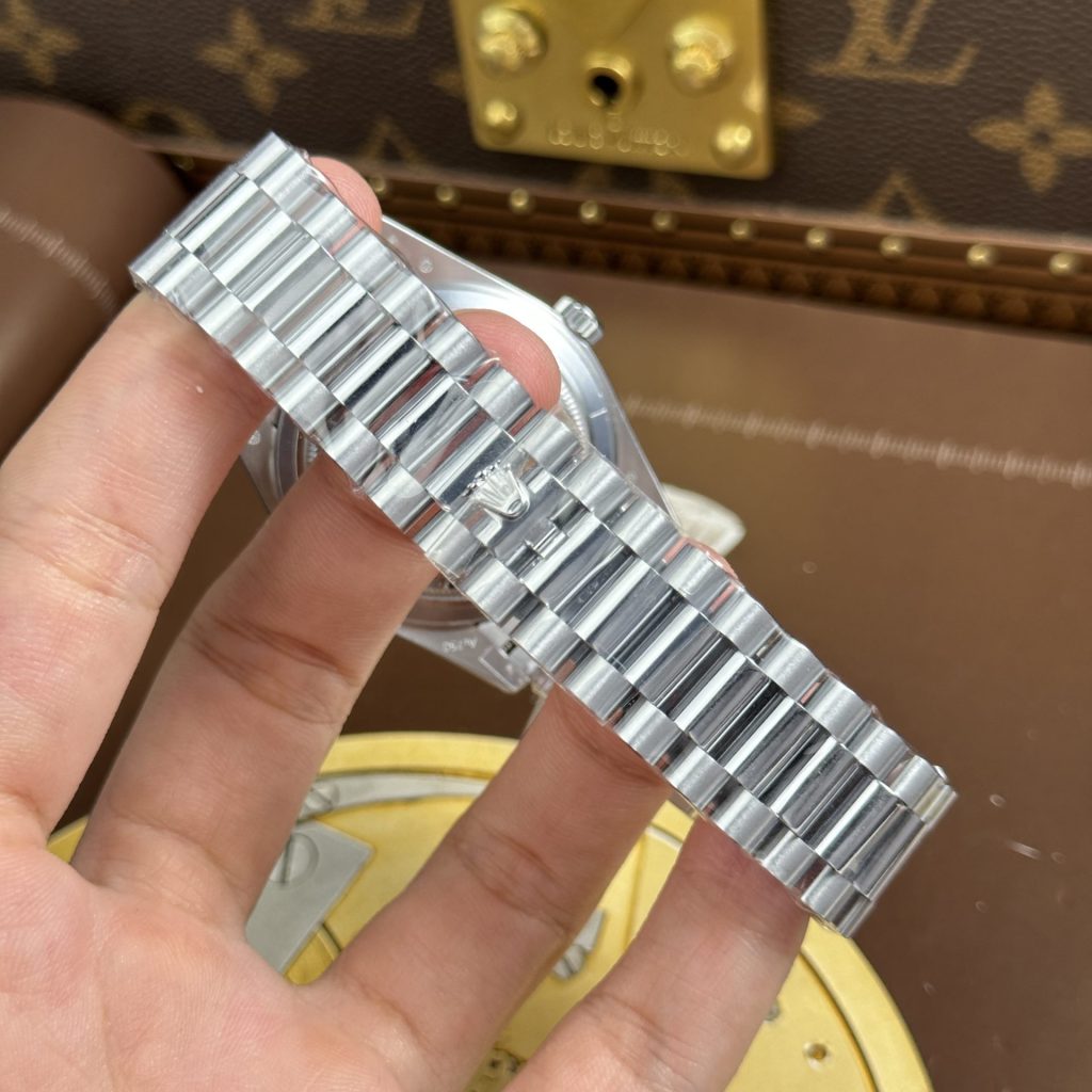 Đồng Hồ Rolex Day-Date Replica 11 Mặt Xám Cọc Số Dạ Quang Nặng 186 Grams Xưởng QF 40mm (2)
