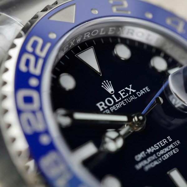 Đồng Hồ Rolex GMT-Master II Replica 11 Mặt Đen Viền Gốm Xanh Dây Oyster Xưởng AR 40mm (2)