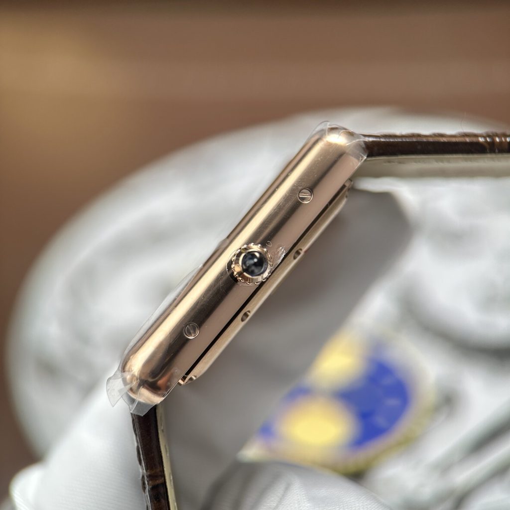 Đồng Hồ Cartier Tank Louis Fake 11 Mặt Trắng Vỏ Mạ Vàng Hồng 27.8x38 (2)