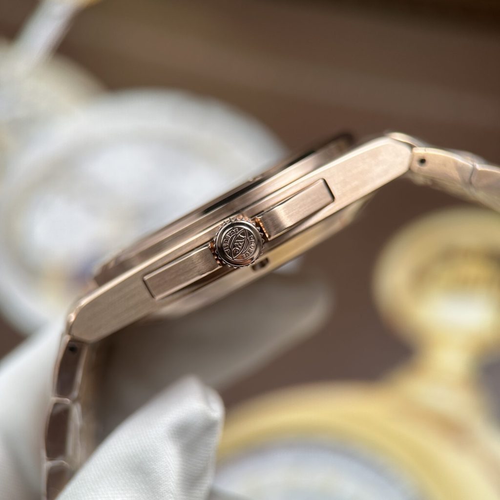 Đồng Hồ IWC Ingenieur Chế Tác Mặt Đen Máy Cơ Thuỵ Sỹ Nhà Máy V7 40mm (2)