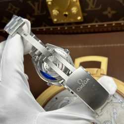 Đồng Hồ Omega Seamaster Planet Ocean 600M Replica 11 Mặt Đen Máy Cơ Thụy Sỹ Nhà Máy VS 39 (2)