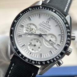 Đồng Hồ Omega Speedmaster Apollo 13 Snoopy Replica 11 Mặt Trắng New 2025 42mm (2)